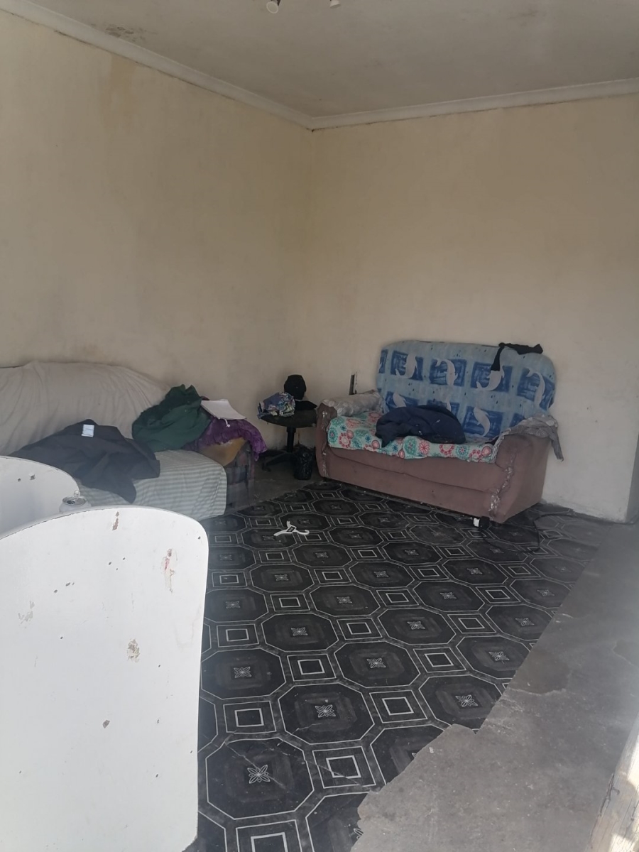 2 Bedroom Property for Sale in Delft South Western Cape